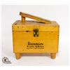 Image 1 : SHOE SHINE BOX FULL OF BRUSHES AND POLISH
