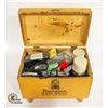Image 2 : SHOE SHINE BOX FULL OF BRUSHES AND POLISH