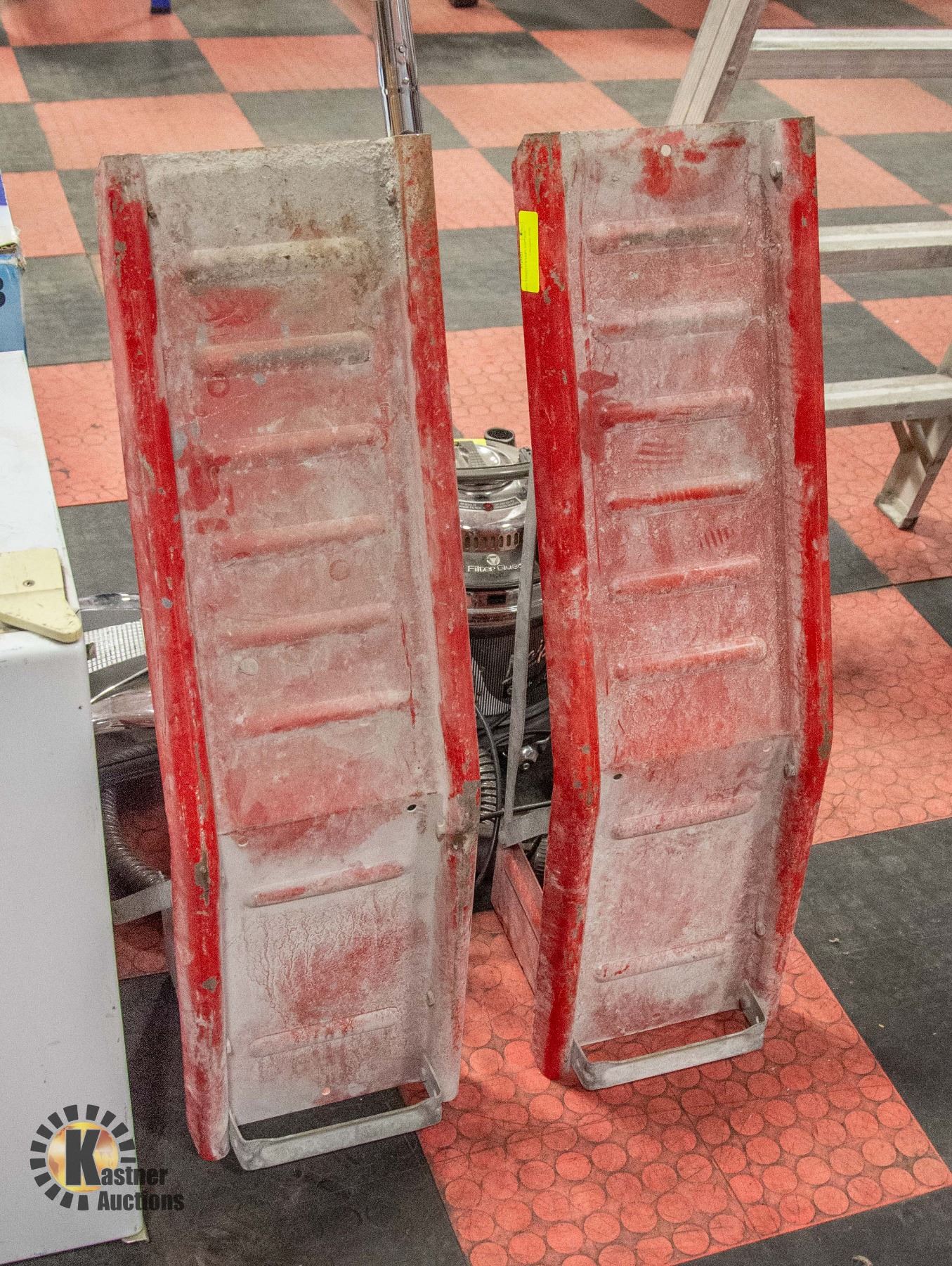 2 RED METAL VEHICLE RAMPS VINTAGE