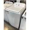 Image 2 : WHITE GE TOP LOAD WASHER MODEL GTW302BMP1WW 26" X 26"X 44" COSMETIC DAMAGE