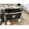Image 2 : STAINLESS STEEL GE SELF CLEANING WALL OVEN MODEL PTS7000 27" X 30" X 28"