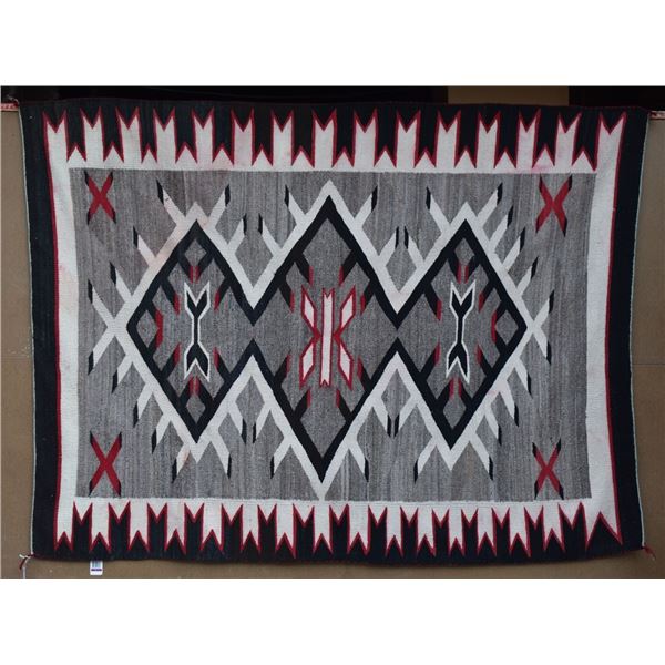 NAVAJO INDIAN TEXTILE