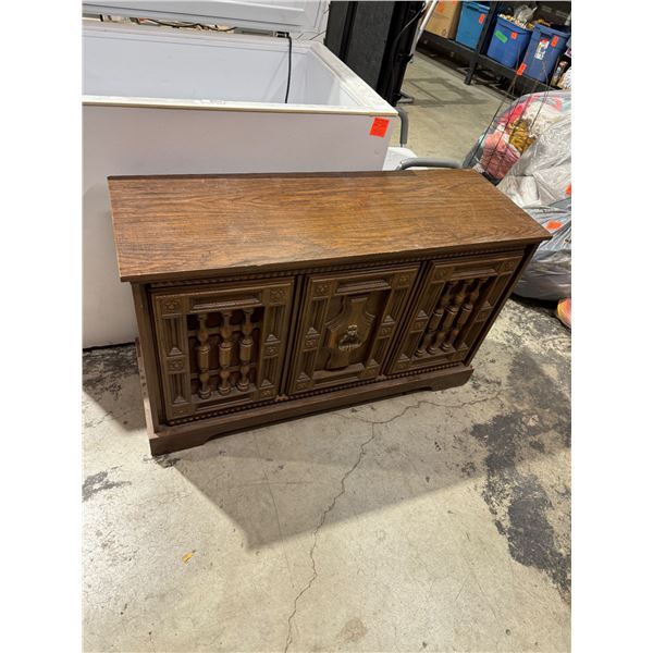 Electrophonic stereo record , 8 track and radio