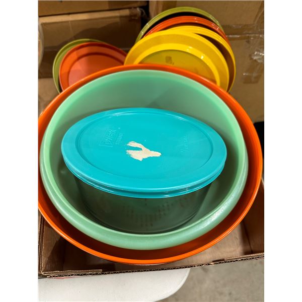 Tupperware bowls and Pyrex bowl