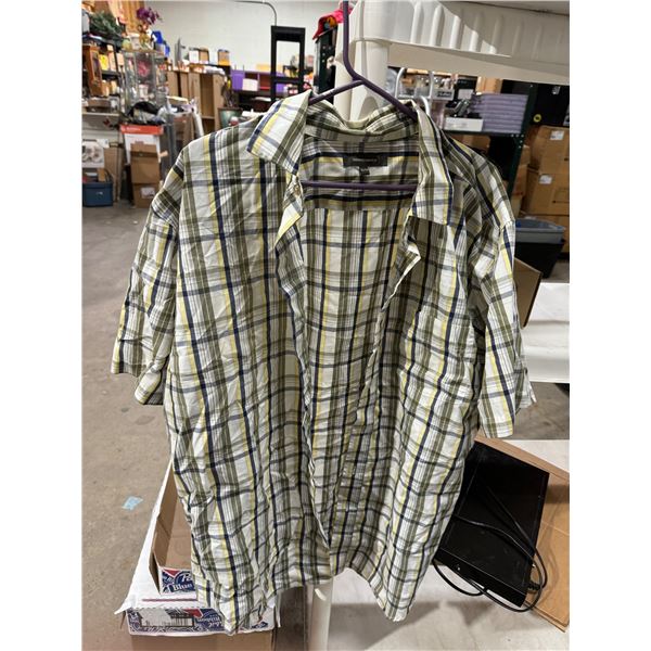 Denver Hayes xl