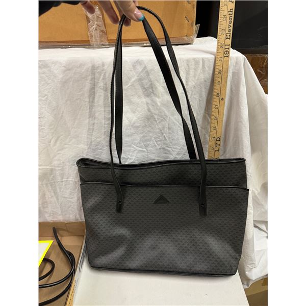 Liz Claiborne bag