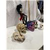 Image 2 : Skull decor etc