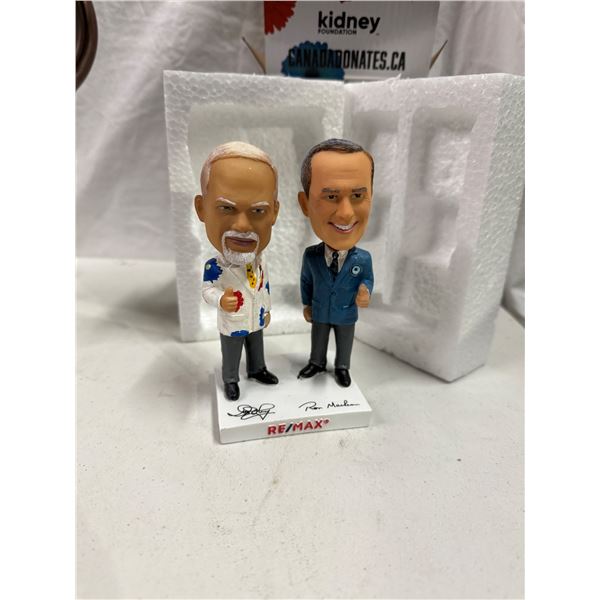 Bobble heads