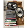 Image 1 : CDs and speakers