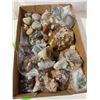 Image 1 : Assorted stones