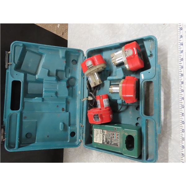 14.4v batteries for makita and charge with case