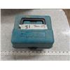 Image 3 : makita finishing sander