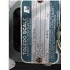 Image 3 : toledo specialty scale antique collectible scale