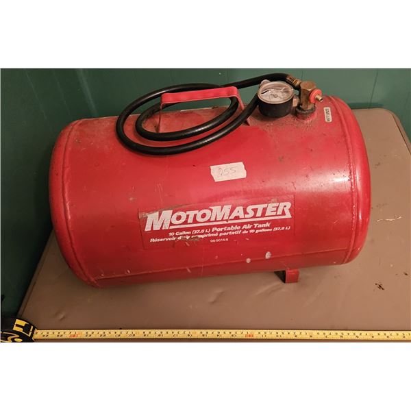 motormaster 10g air tank W/broken gauge