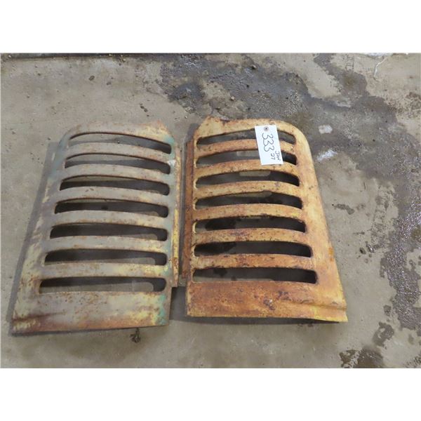 2 Piece oliver tractor grill