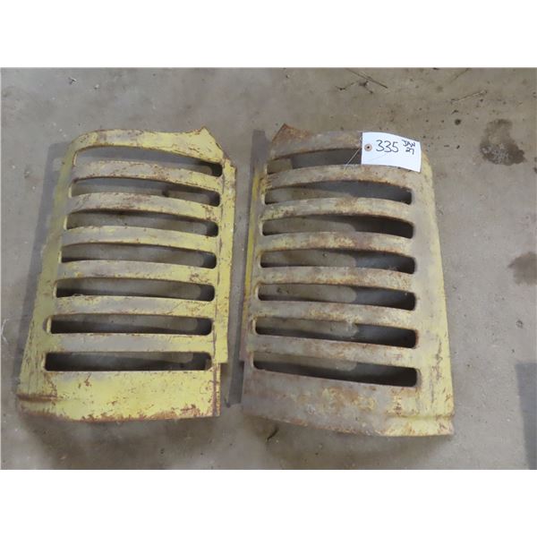 2 Piece oliver tractor grill