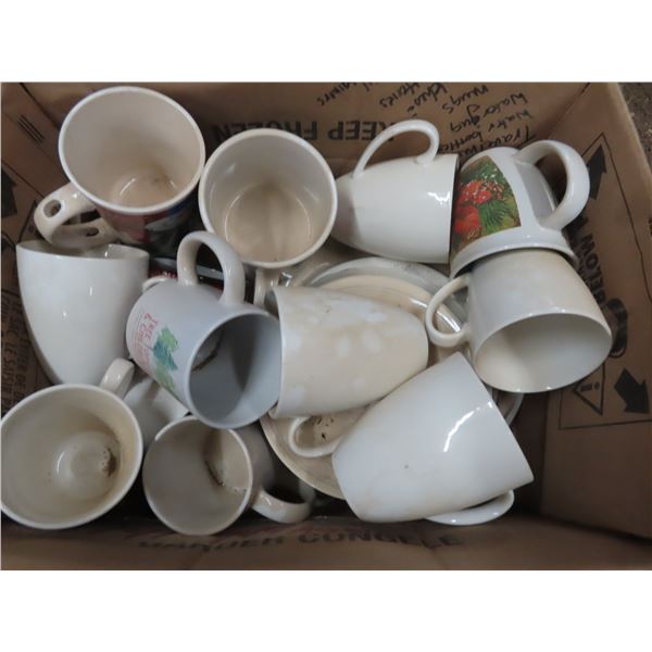 large lot of kitchenware