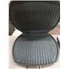Image 3 : george foreman grill and dazy short order chef
