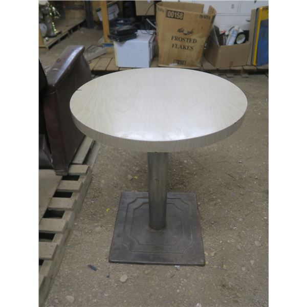 restaurant table - 23.5"Wx29"H