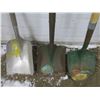 Image 2 : 3 shovels