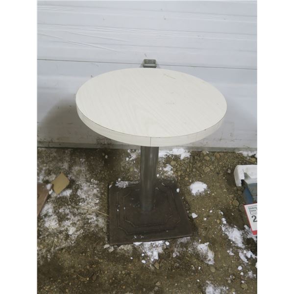 restaurant table - 23.5"Wx29"H