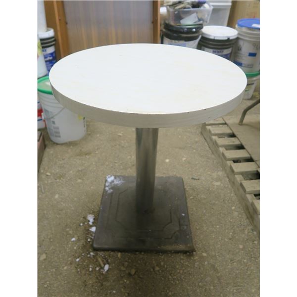 restaurant table - 23.5"Wx29"H