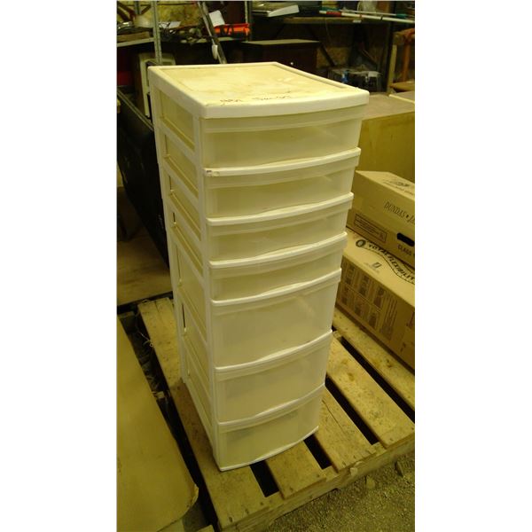 7 drawer storage container