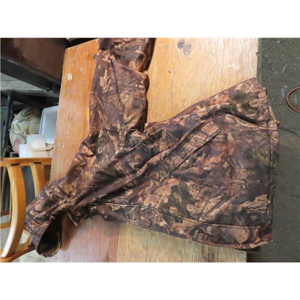 medium camo hunting jacket and boot liners