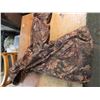 Image 1 : medium camo hunting jacket and boot liners