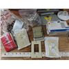 Image 4 : lot of electrical hardware