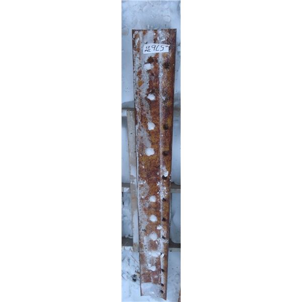 1 grade blade 6ft long x 8 inches tall