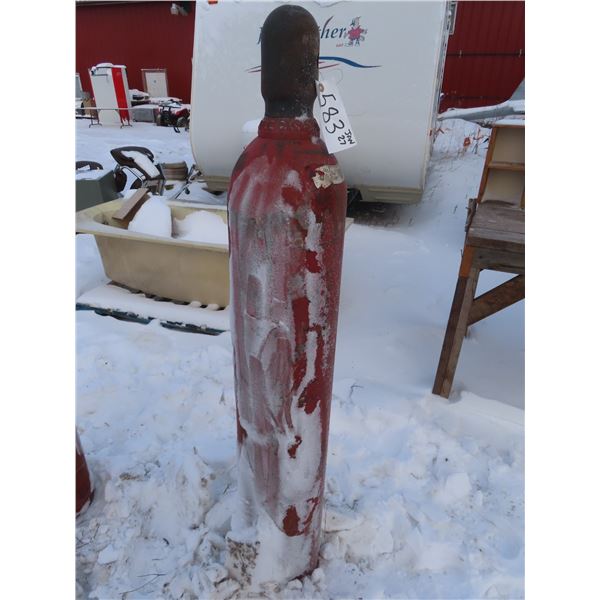 compressed oxygen tank for welding