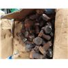 Image 3 : 29 pounds box of 2.25 " grade 8 bolts