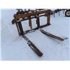 Image 5 : loader forks