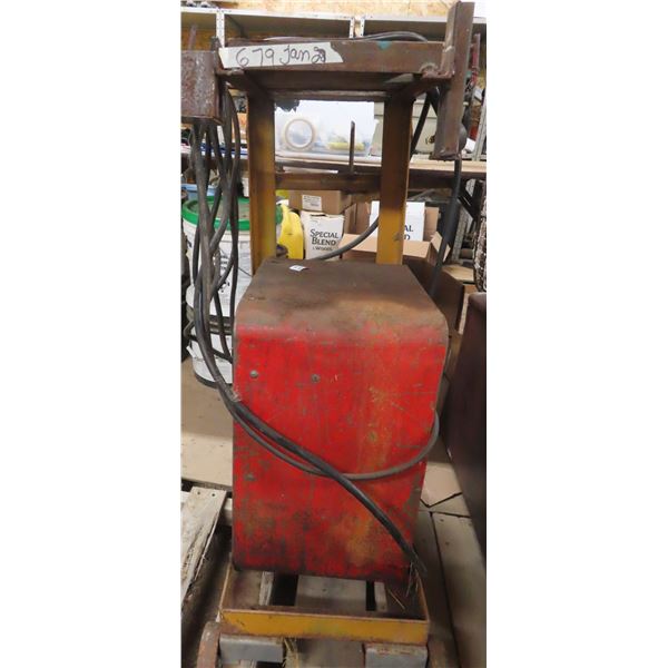 Lincoln electric weider on cart