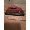 Image 1 : Vintage 1950 model diecast metal Chev Sedan