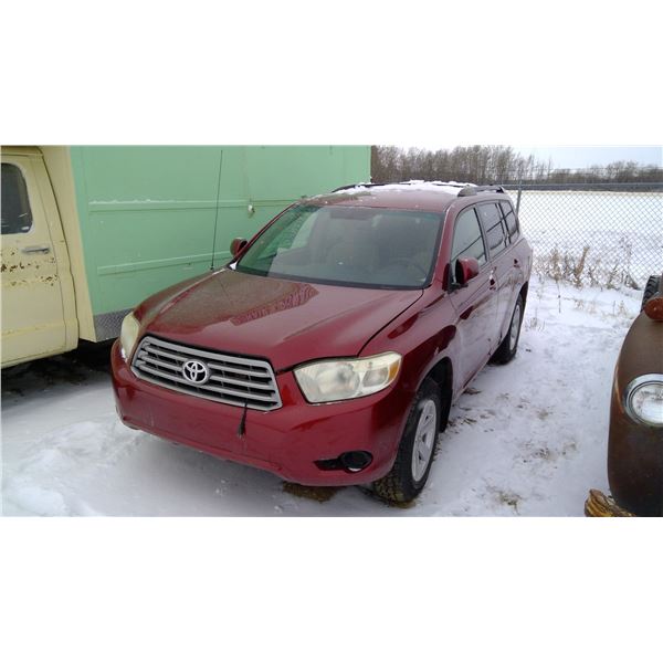 2008 Toyota Highlander has keys needs motor VIN JTEES41A382007082