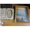 Image 5 : assorted collectibles, picture frames, etc.