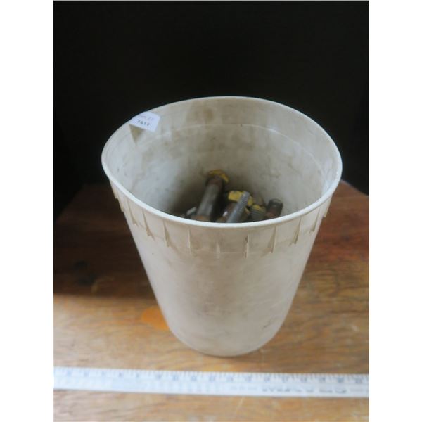 bucket of nuts and bolts - mostly 5.5"x3/4"