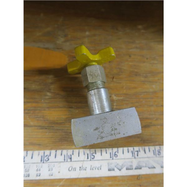 1/2  hydraulic valve - new