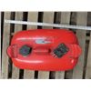 Image 1 : outboard motor fuel tank