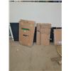 Image 1 : 4 cabinet doors 1-14 7/8" x 26 7/8", 3-16 7/8" x 22.5"