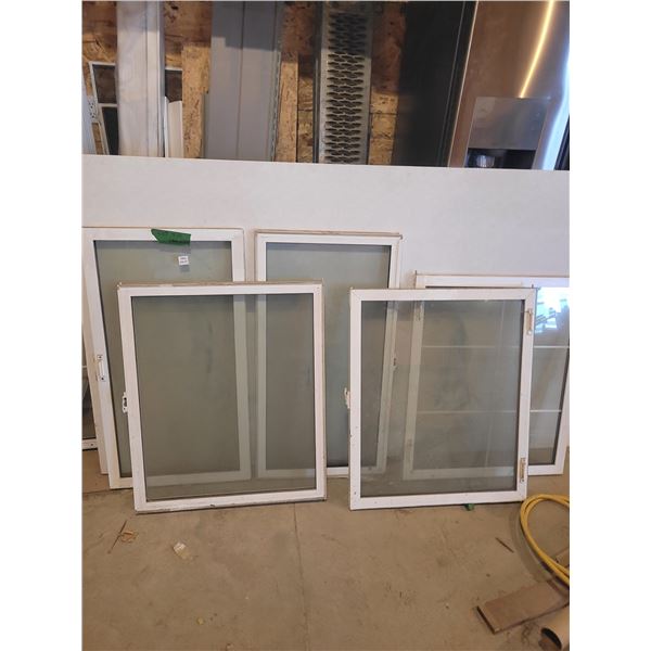 5 used windows (see description)