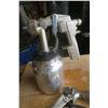 Image 3 : 3 sprayers