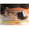 Image 1 : 1/4 HP GE motor sharpening stone