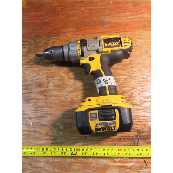 Dewalt 18v XRP  drill