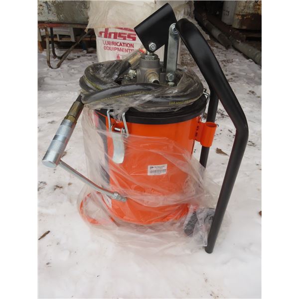 Lubrication bucket 10kg