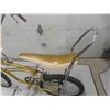 Image 20 : 1972 Sprinter Variable Speed Pedal Bike with Console Shifter, Sparkly Banana Seat, Missing Fenders 