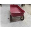 Image 4 : 1970s Radio Flyer 9A Metal Wagon 12'' x 28'' x 13'' Plus Handle
