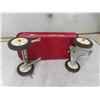 Image 6 : 1970s Radio Flyer 9A Metal Wagon 12'' x 28'' x 13'' Plus Handle
